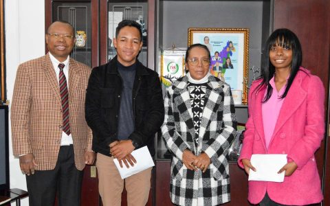 Les représentants de Madagascar au Parlement Francophone des Jeunes reçus par la Présidente de l’Assemblée nationale
