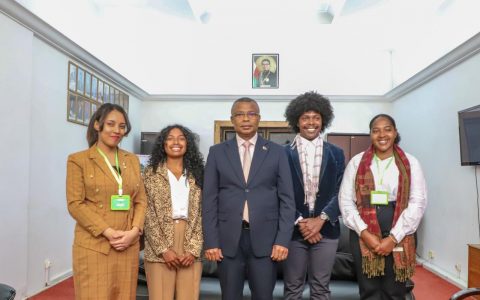 Le Président de l’Assemblée nationale reçoit les jeunes parlementaires malagasy du PRJIO