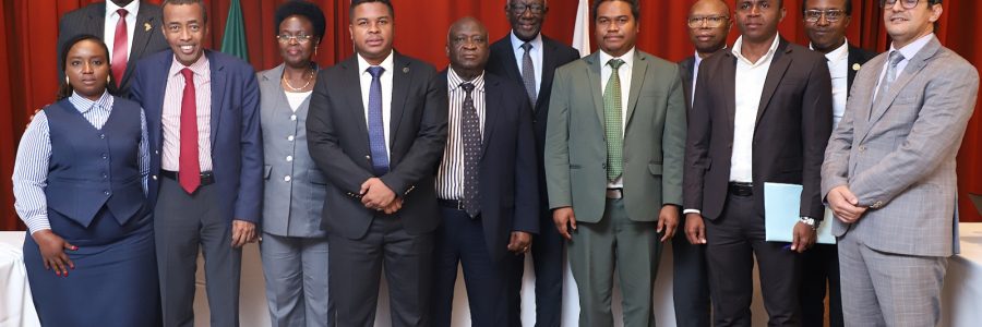 Rencontre entre des représentants de l’Assemblée nationale et une délégation de l’Union africaine