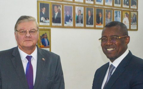 Rencontre du Président de l’Assemblée nationale avec l’Ambassadeur de Russie : de nouvelles perspectives de partenariat