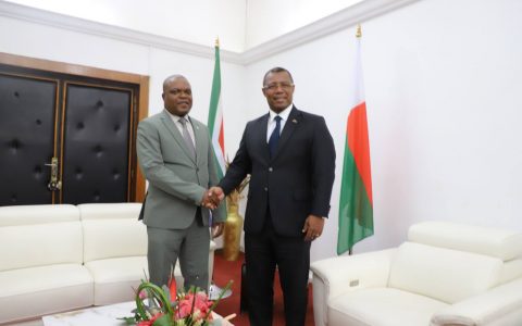 Coopération bilatérale : l’Ambassadeur sud-africain reçu à Tsimbazaza